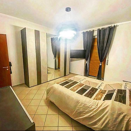 Dimora Dangelo Affitti Brevi-Casa Vacanza- Affittacamere Brindisi Esterno foto